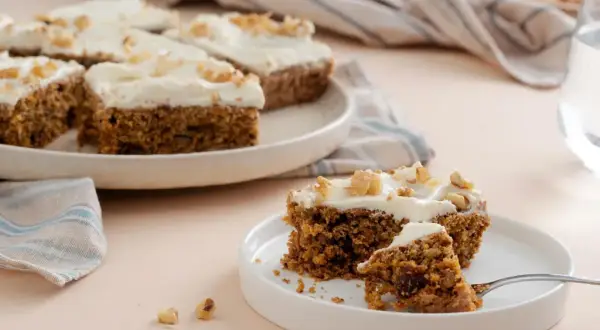 Zdrowe ciasta: Pyszne fit wypieki bez cukru i glutenu przepisy!